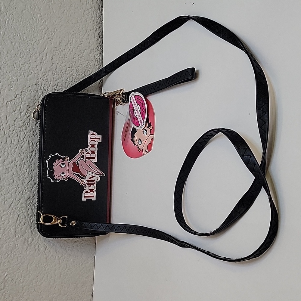 Betty Boop Crossbody Wallet Wristle Black/White